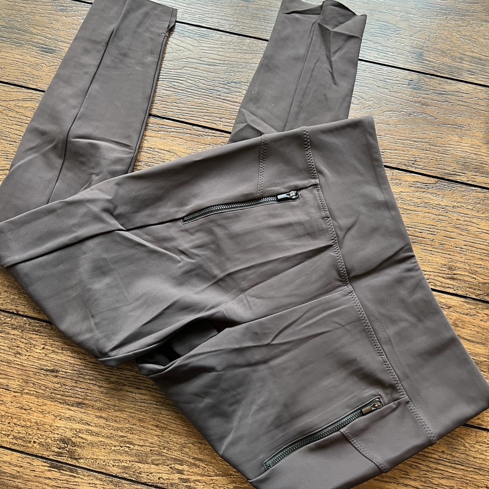 Athleta Brown Stellar Leggings With Zipper Pockets And Ankle Slits M